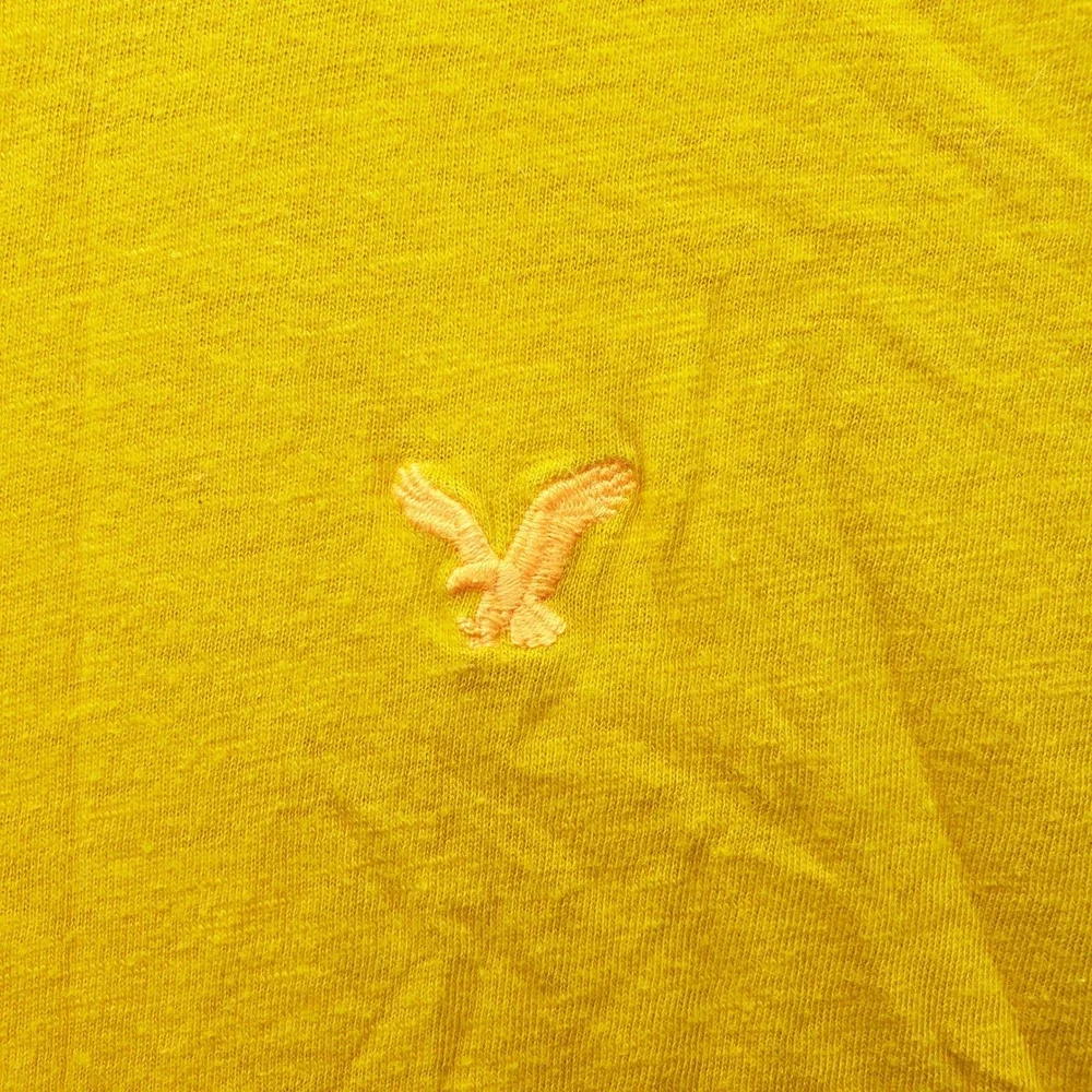 American Eagle Men's Legend Tee Shirt Bird Logo Yellow Minimalist Casual Basic L